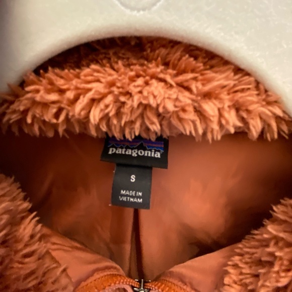 Pategonia vest - Picture 2 of 4